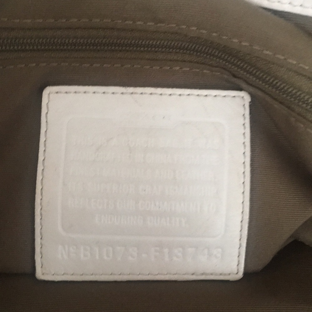 100% Authentic Coach Handbag - Picture 4 of 5